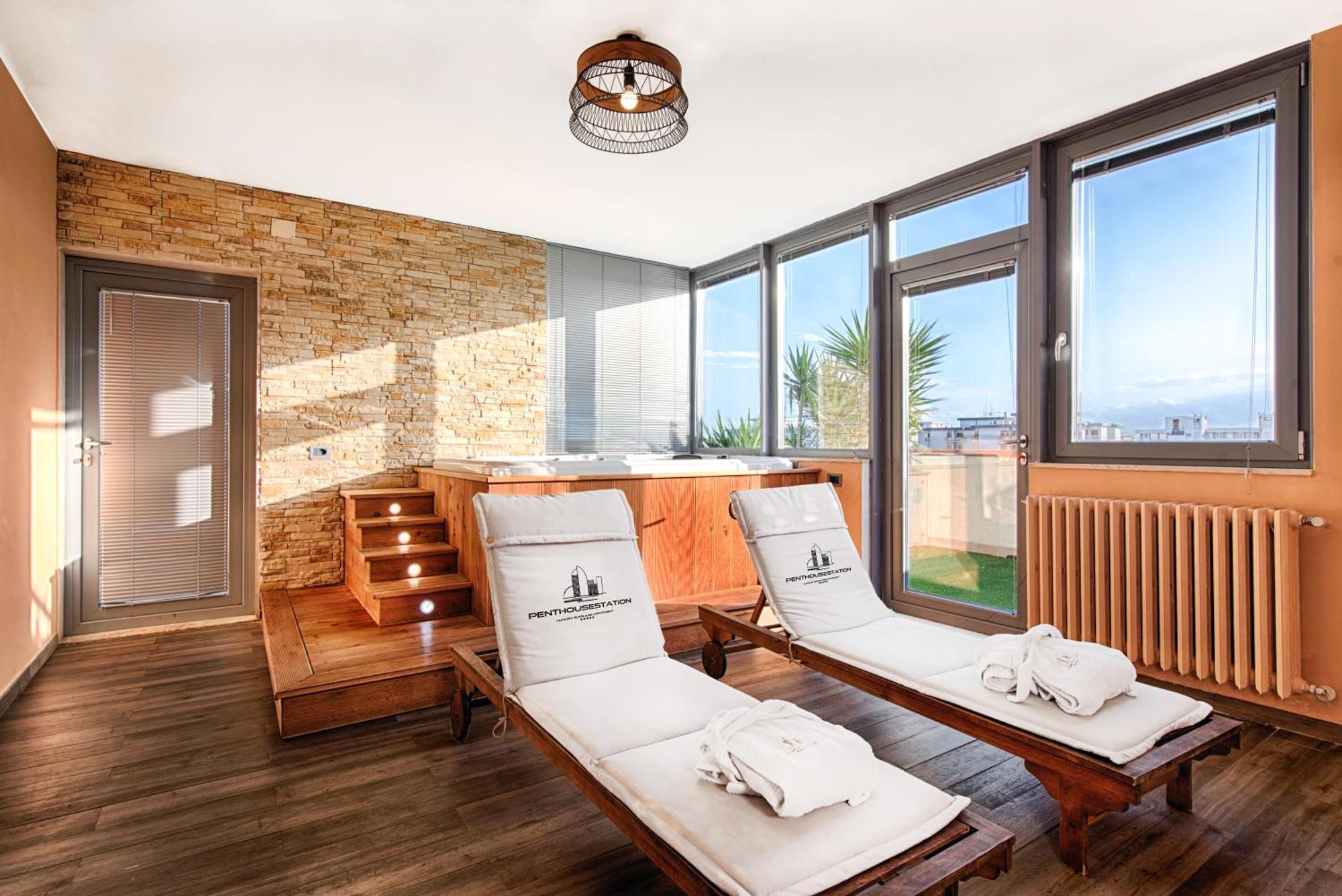 Penthouse Station Luxury Apts Le Dimore บรินดิซิ ภายนอก รูปภาพ