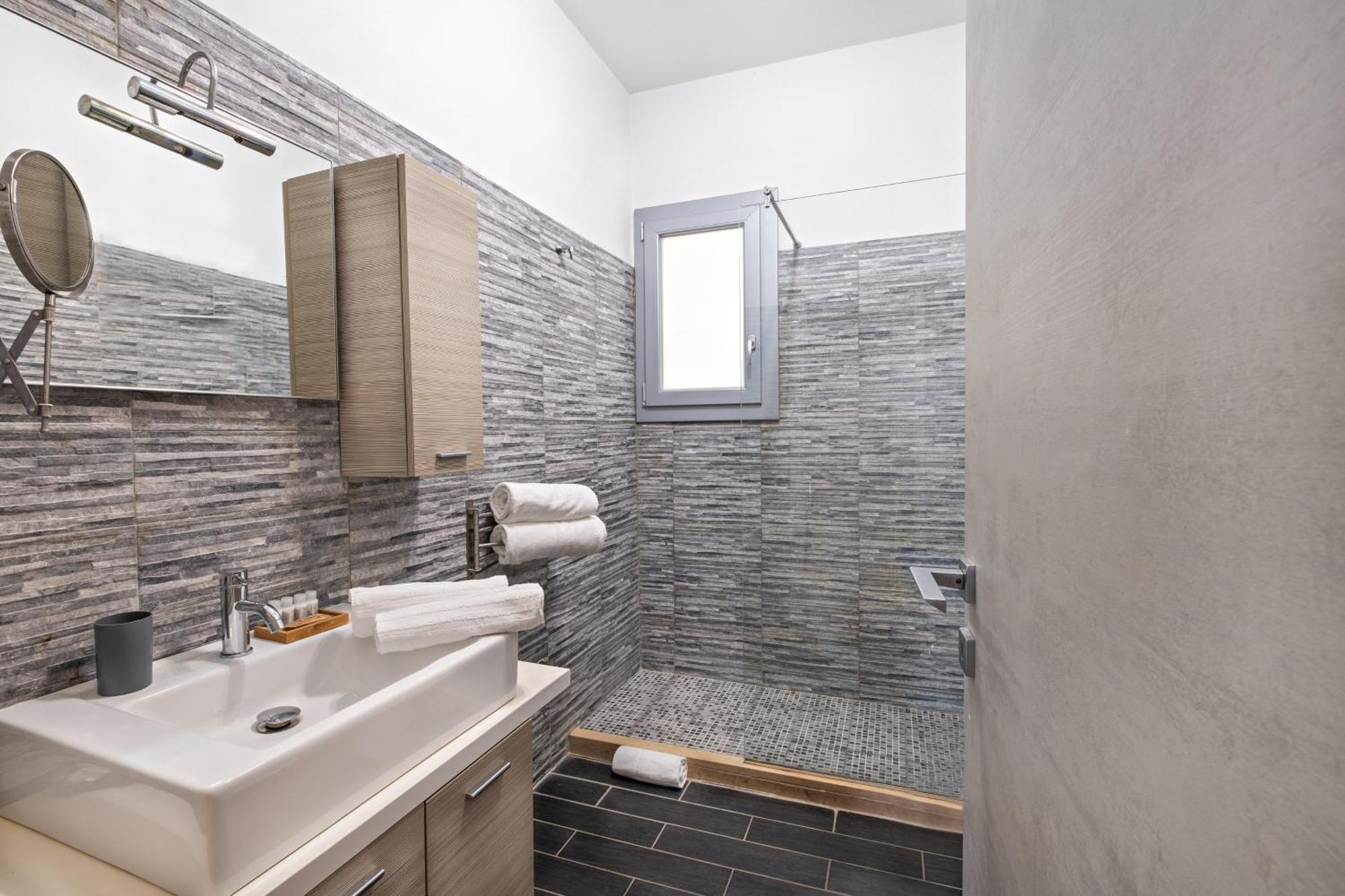 Penthouse Station Luxury Apts Le Dimore บรินดิซิ ภายนอก รูปภาพ